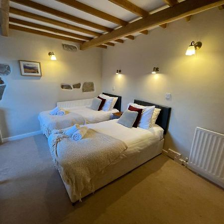 The Board Inn Hawes Bagian luar foto