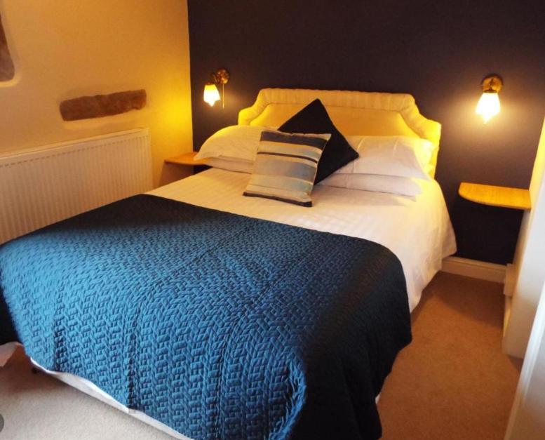 The Board Inn Hawes Bagian luar foto